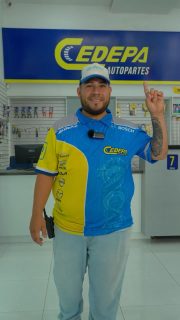 ▶️ Ese ruidito que hoy decides ignorar puede terminar haciendo sufrir a tu carro… y a tu bolsillo 🫣💸.

🔴 ¡¡¡No esperes a que esa señal se convierta en problema 🫡 !!!

Revisa a tiempo, repara a tiempo 😎... y cuando necesites repuestos, ¡¡¡ya sabes dónde encontrarlos!!!:

📍 Matriz: Calle 110 y avenida 102.
📍 Sucursal: Avenida 113 y calle Las Acacias.
📲 0995541378

#SomosCedepa 💪🏼 

#CedepaEsGarantía #PromocionesCedepa
#AutopartesManta #RepuestosEcuador #RepuestosManta